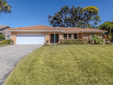 Beach Home For Sale in Nokomis, Florida