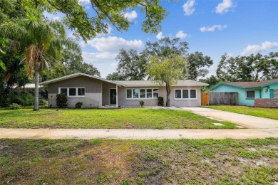 Beach Home Sale Pending in Clearwater, Florida