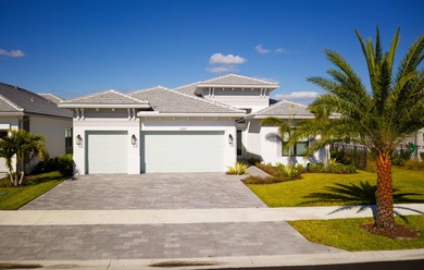 Beach Home For Sale in Palm Beach Gardens, Florida