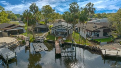 Beach Home Sale Pending in Homosassa, Florida