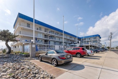 Beach Condo For Sale in North Wildwood, New Jersey