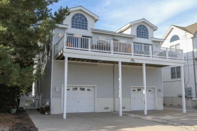 Beach Condo For Sale in Sea Isle City, New Jersey