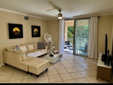 Beach Condo For Sale in West Palm Beach, Florida