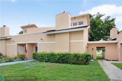 Beach Condo For Sale in Coral Springs, Florida