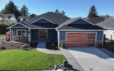 Beach Home For Sale in Brookings, Oregon