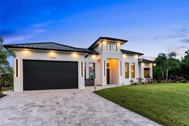 Beach Home For Sale in Port Charlotte, Florida