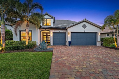 Beach Home For Sale in Jupiter, Florida