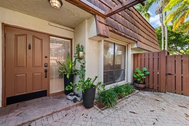 Beach Condo For Sale in Davie, Florida