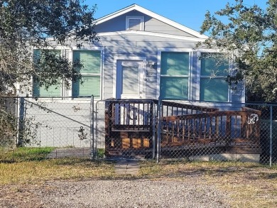 Beach Home For Sale in Rockport, Texas