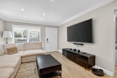 Beach Condo For Sale in Boca Raton, Florida