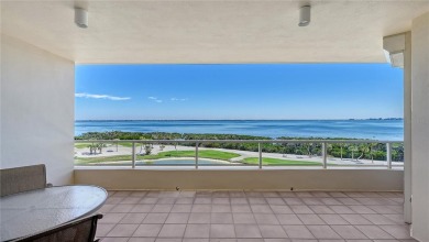 Beach Condo For Sale in Longboat Key, Florida