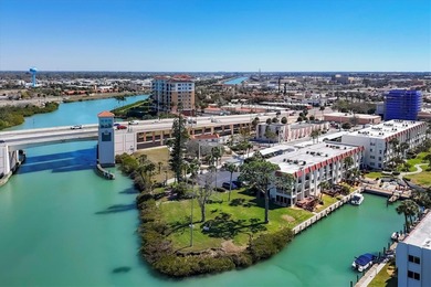 Beach Condo For Sale in Venice, Florida