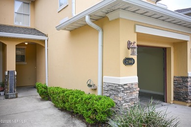 Beach Townhome/Townhouse For Sale in Jacksonville, Florida