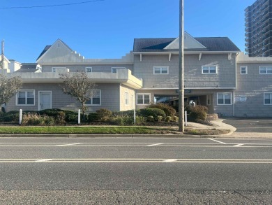 Beach Condo For Sale in Margate, New Jersey