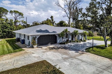 Beach Home For Sale in Venice, Florida