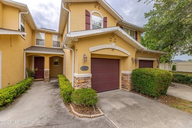 Beach Townhome/Townhouse Sale Pending in Jacksonville, Florida