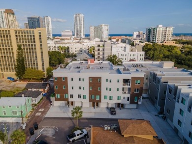 Beach Townhome/Townhouse For Sale in St. Petersburg, Florida