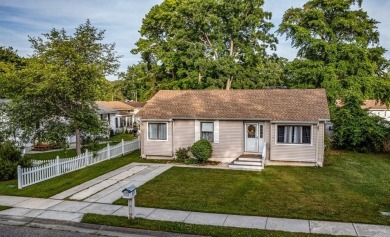 Beach Home For Sale in North Cape May, New Jersey