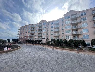 Beach Condo For Sale in Lower Township, New Jersey