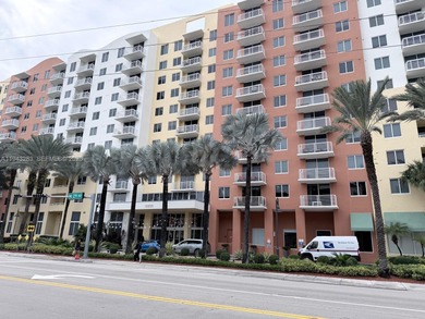 Beach Condo For Sale in Aventura, Florida