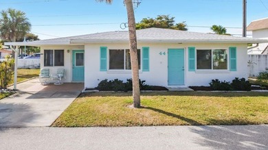 Beach Home For Sale in Englewood, Florida
