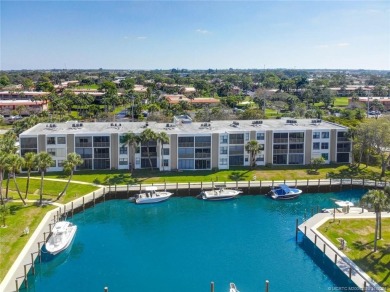 Beach Condo For Sale in Stuart, Florida