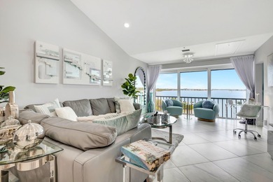 Beach Condo For Sale in Sarasota, Florida