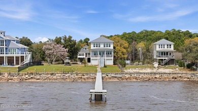 Beach Home For Sale in Ocean Springs, Mississippi