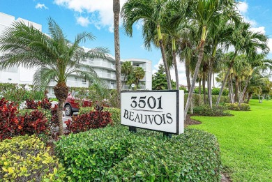 Beach Condo For Sale in South Palm Beach, Florida