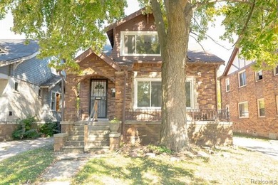 Beach Home For Sale in Detroit, Michigan