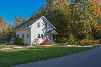 Beach Home For Sale in Ephraim, Wisconsin