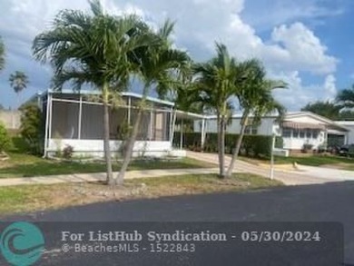 Beach Home For Sale in Deerfield Beach, Florida