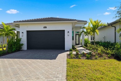 Beach Home For Sale in Port Saint Lucie, Florida