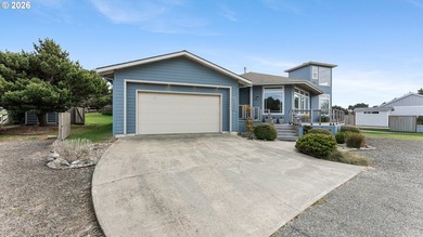 Beach Home For Sale in Bandon, Oregon