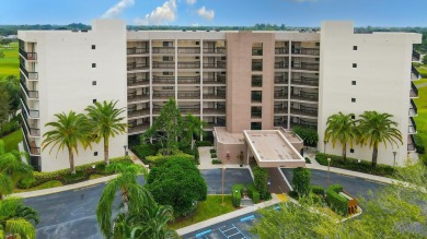 Beach Condo For Sale in Lake Worth, Florida