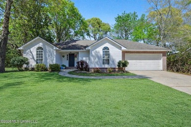 Beach Home For Sale in Diamondhead, Mississippi