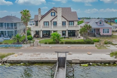 Beach Home For Sale in Rockport, Texas