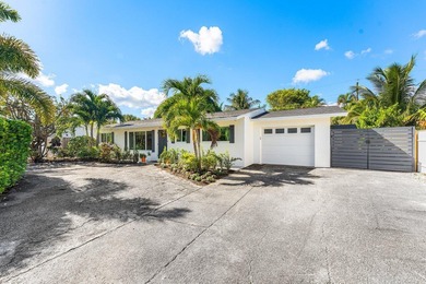 Beach Home For Sale in Tequesta, Florida