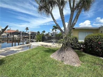 Beach Home For Sale in Fort Myers Beach, Florida