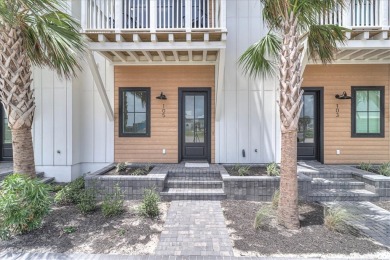 Beach Townhome/Townhouse For Sale in Port Aransas, Texas