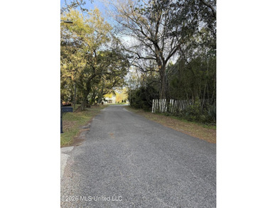 Beach Lot For Sale in Pass Christian, Mississippi