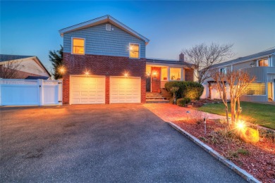 Beach Home For Sale in Baldwin, New York