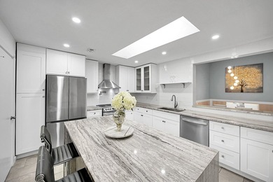 Beach Home Active Under Contract in Delray Beach, Florida