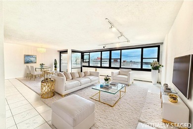 Beach Home For Sale in Beechhurst, New York