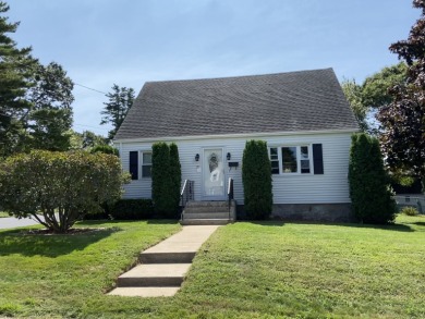 Beach Home Sale Pending in New London, Connecticut