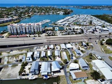 Beach Lot Sale Pending in Venice, Florida