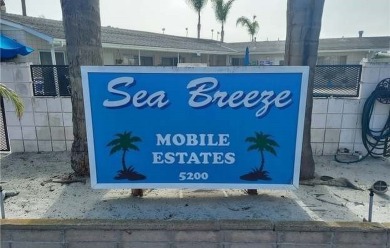 Beach Home For Sale in Huntington Beach, California