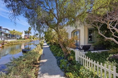 Beach Home For Sale in Venice, California