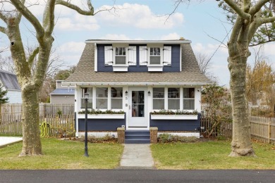 Beach Home For Sale in Del Haven, New Jersey