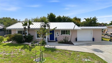 Beach Home Sale Pending in Nokomis, Florida